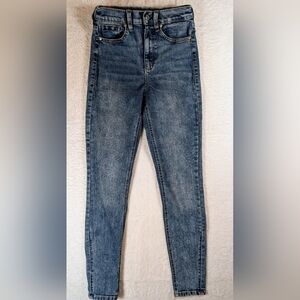 433-Dynamite High Rise Blue Jeans‎